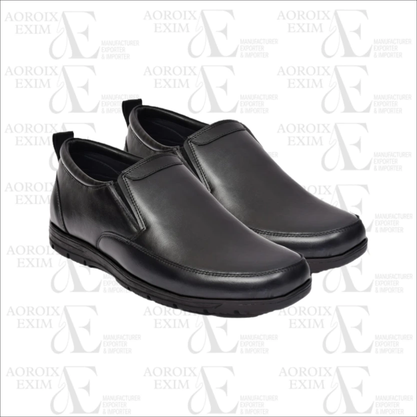 Slip On Black Leather Shoes (AE34)